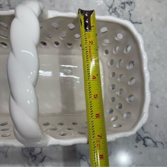 Portmeirion Studio Valerie 12" Ceramic Lattice Handled Basket. - Picture 7 of 7